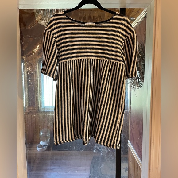 Zara Tan and Blue Babydoll Top with Crew Neck - Picture 1 of 3